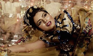 miss-lovely_storysize_650_011814023022