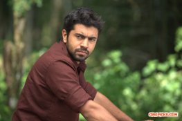 nivin-pauly-in-om-shanti-oshana-705